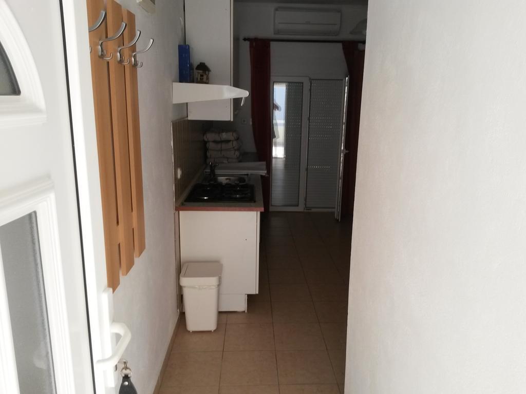 Ruzica Apartments Vir Exterior foto