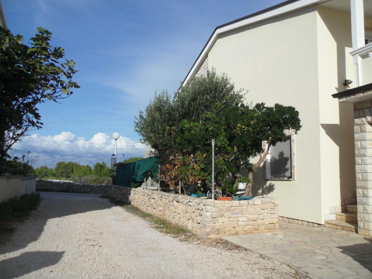 Ruzica Apartments Vir Exterior foto